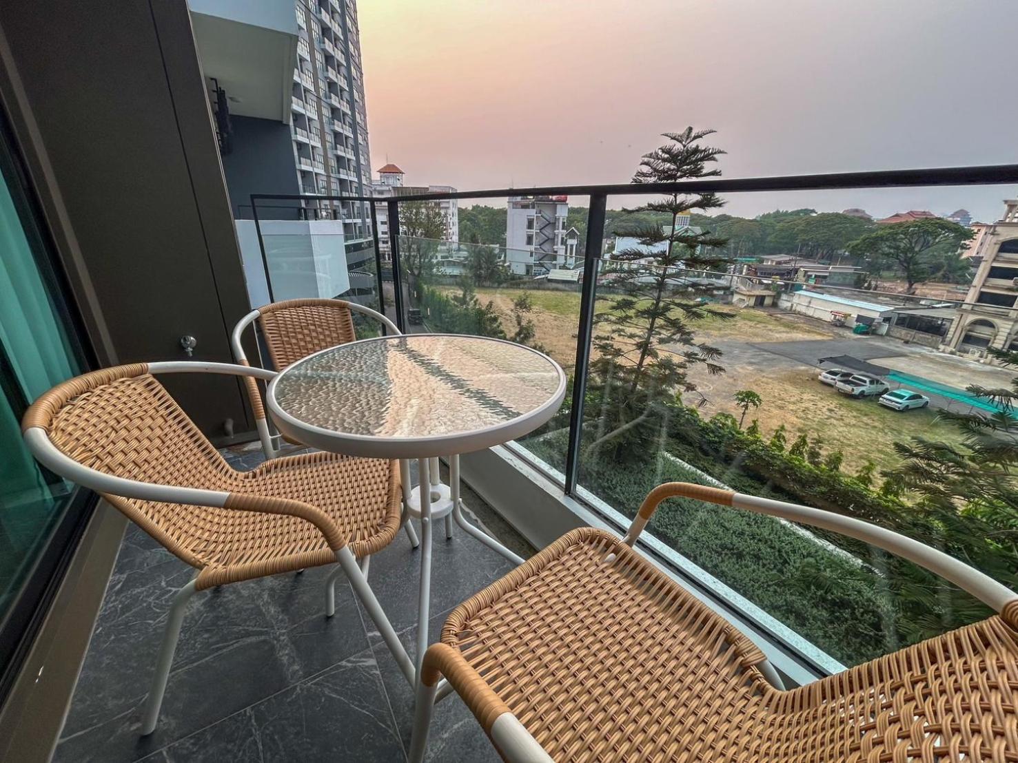 Luxury Condo Astra Sky River Condo Chiang Mai Buitenkant foto